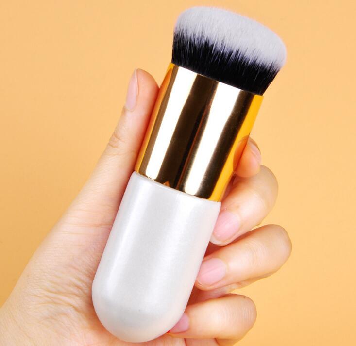 Round shape makeup foundation brush