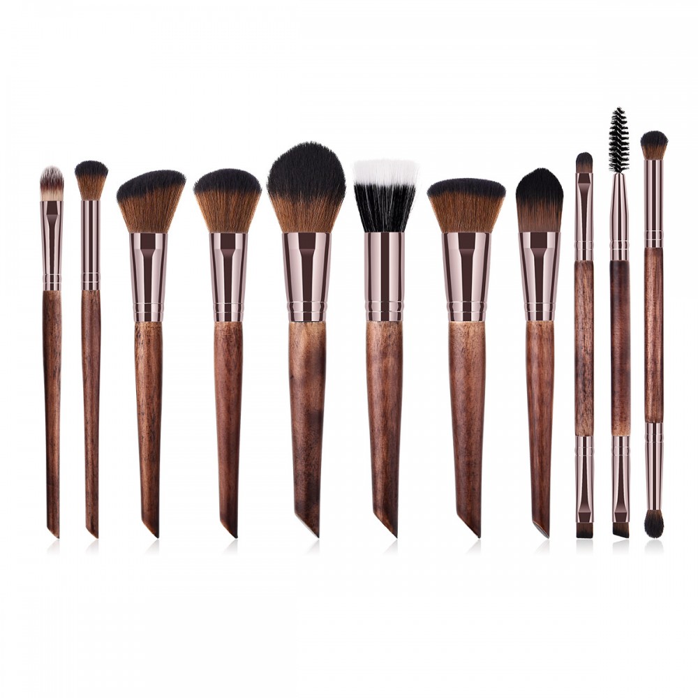 Quality 11 piece wooden makeup brush kit